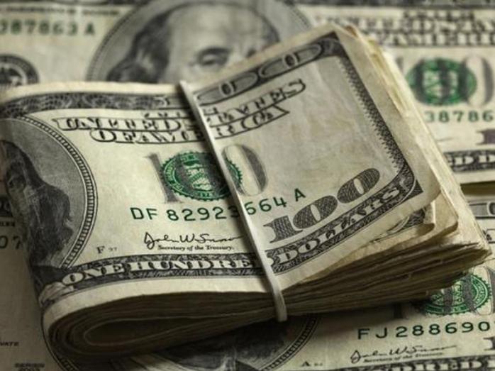 Курс доллара в Украине вырос на 14 копеек. Фото: Днепроград