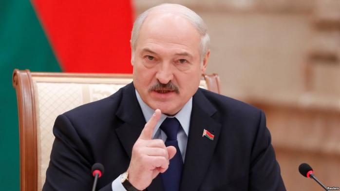 Лукашенко планує змінити конституцію і перерозподілити владу. Фото: Голос Америки