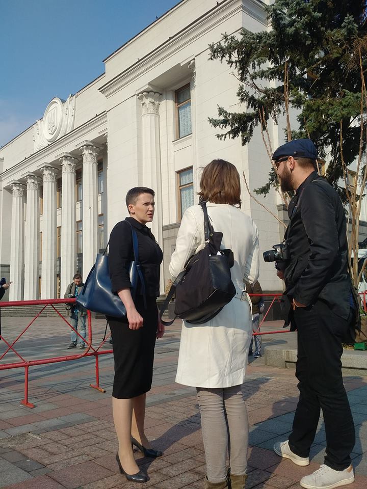 Савченко в Раде: нардеп впервые пришла на работу после освобождения из-под стражи