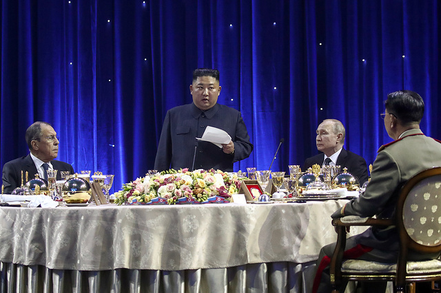 Зустріч Путіна і Кім Чен Ина, фото — ТАСС