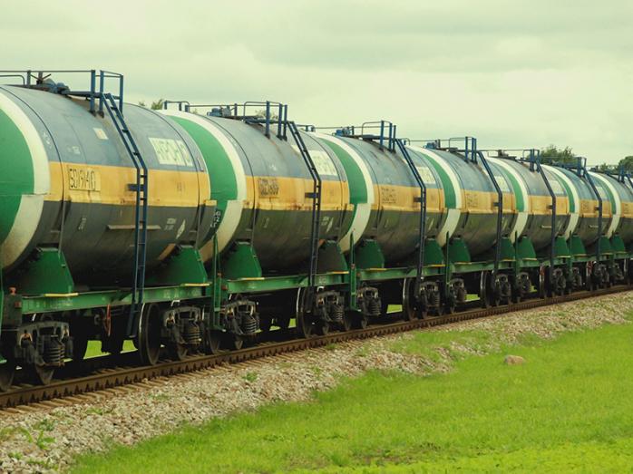 Беларусь частично возобновила экспорт светлых нефтепродуктов в Украину. Фото: ТоболИнфо