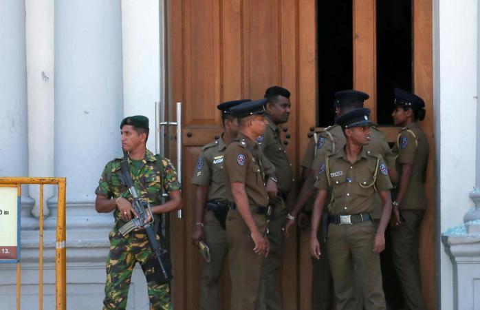 На Шри-Ланке в пятницу прогремели новые взрывы, фото: The Daily Star