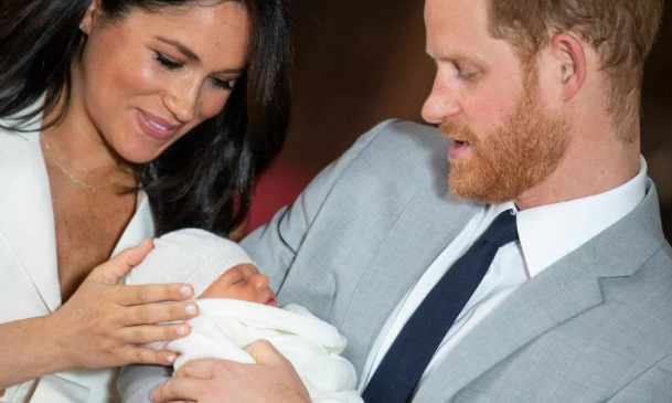 У сина принца Гаррі і Меган Маркл не буде титулу: з'явилися нові деталі. Фото: AP:ASSOCIATED PRESS