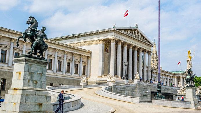 Австрія проведе вибори до парламенту після витоку компромату на віце-канцлера, фото — sueddeutsche.de