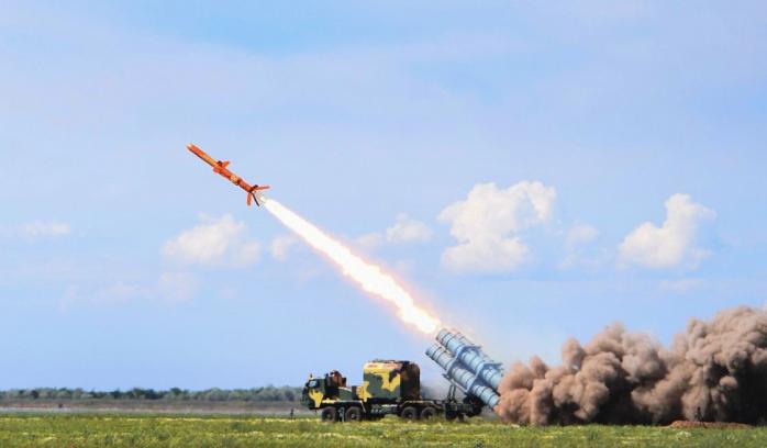 ЗСУ випробували крилату ракету «Нептун», здатну обійти протиповітряну оборону ворога, фото — Укроборонпром