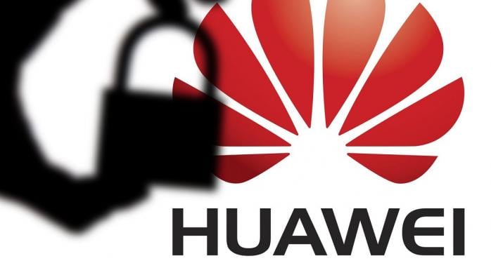 Компания Huawei подала новый иск на правительство США и требует отмены закона. Фото: Телеканал 24