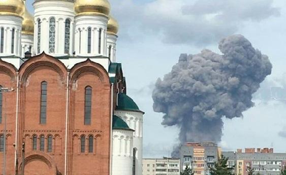 Через вибухи на оборонному заводі в Росії доведеться відбудовувати 150 соціальних об’єктів, фото — Медуза