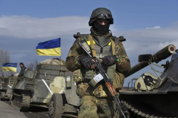 Війна на Донбасі: стали відомі імена загиблих учора бійців. Фото: Газета "День"