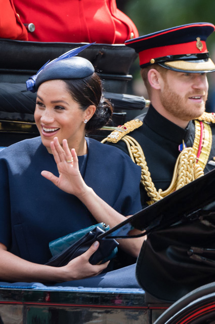 Меган Маркл оправляется на Trooping The Colour, фото: Spletnik