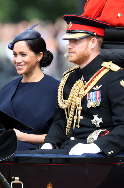 Меган Маркл оправляется на Trooping The Colour, фото: Spletnik