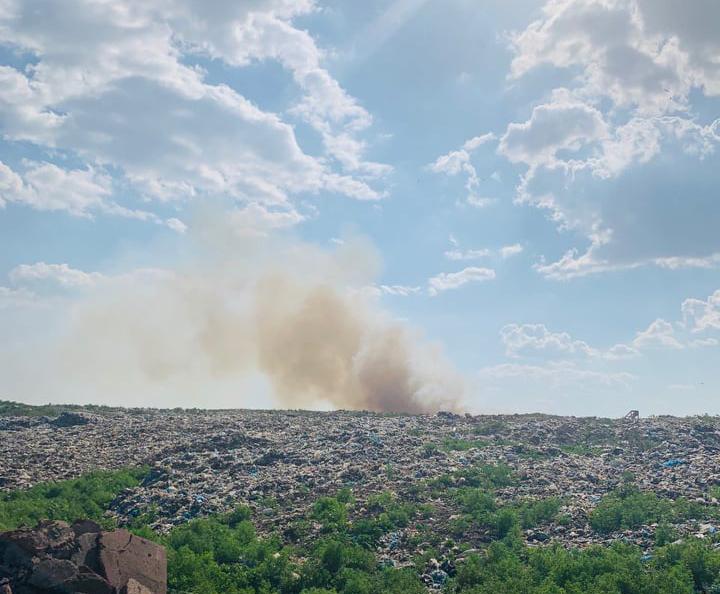Пожежа на сміттєзвалищі у Миколаївській області