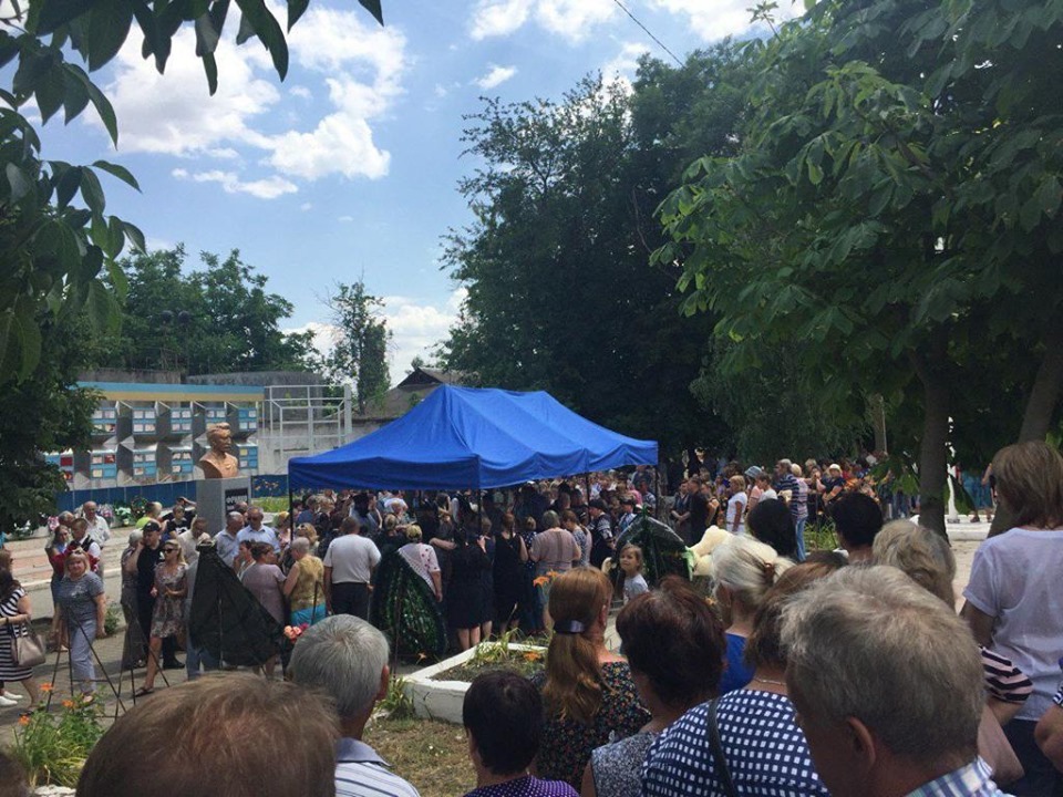 Под Одессой похоронили убитую Дарью Лукьяненко. Фото: Вячеслав Аброськин / Facebook