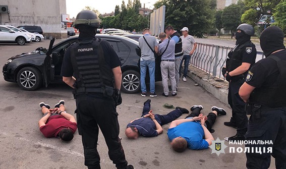 Підконтрольну кримінальному авторитету банду затримано в Кропивницькому. Фото: Нацполіція