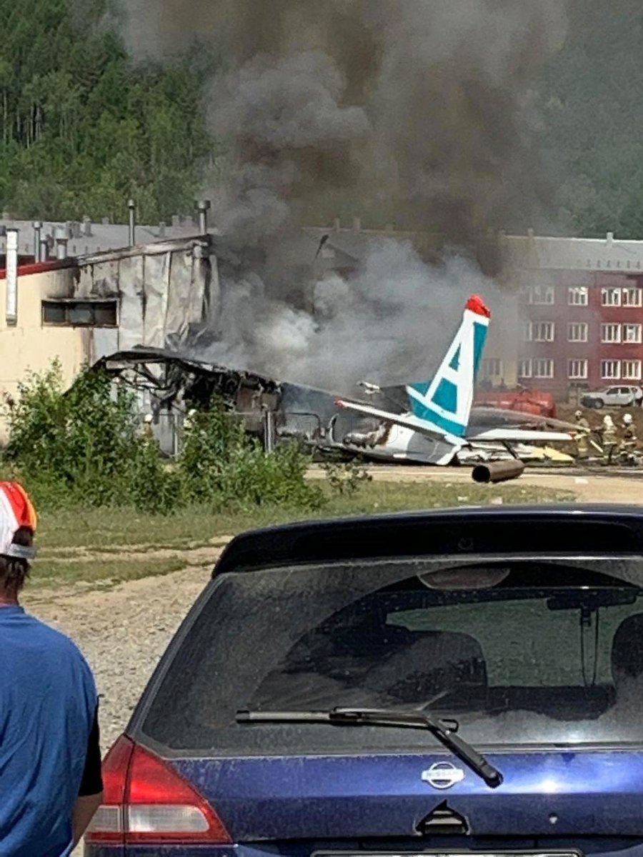 Авиакатастрофа в Бурятии. Фото: Maxim в Twitter