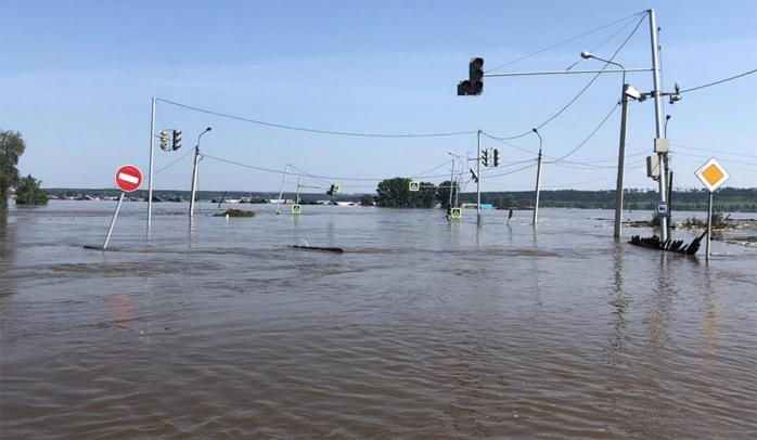 Последствия наводнения в Иркутске, фото: «Интерфакс»
