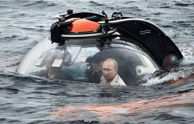Новини Росії: під час пожежі на глибоководному апараті ВМФ Росії згоріли 14 моряків-підводників, фото — EPA