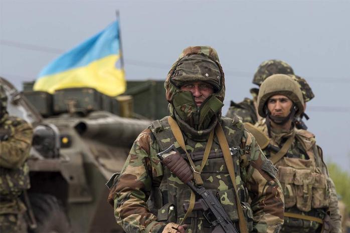 Війна на Донбасі: 9 військовослужбовців постраждали під час обстрілів бойовиків. Фото: Ведомости-Украина