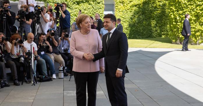 Зеленский пообщался с Меркель по телефону. Фото: president.gov.ua