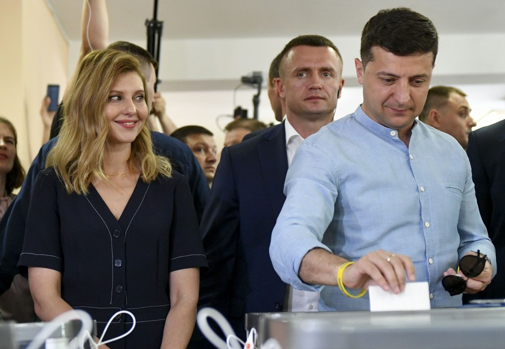 Вибори у Раду: Зеленський після голосування заявив про перший законопроект, який спрямує до нового парламенту, фото — ОП