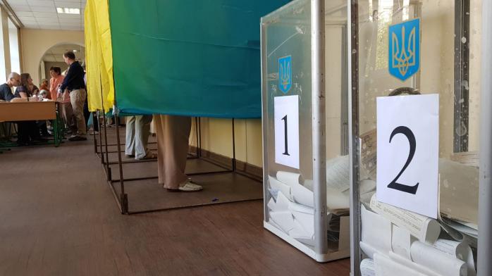 Выборы на Закарпатье проигрывают кандидаты, поддерживаемые Венгрией. Фото: Ракурс