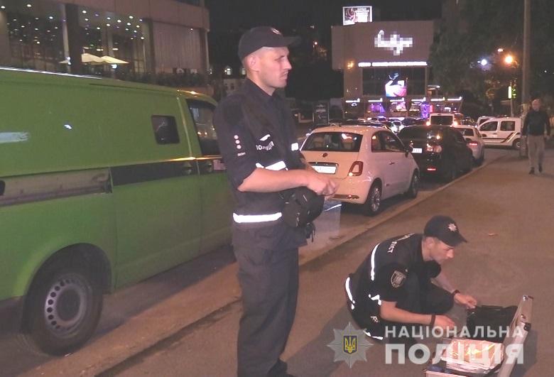 В Киеве ограбили инкассаторов. Фото: Нацполиция