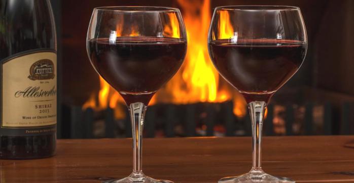 Имеющееся в красном вине соединение резвератрол может помочь в борьбе с депрессией