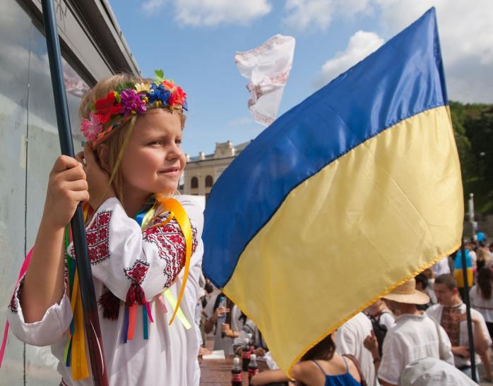 Головні новини 30 липня: Хода гідності на День Незалежності та арешт російського танкера. Фото: 112 Украина