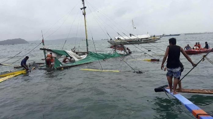 На Філіппінах перекинулися три човни: загинуло 25 осіб, є зниклі. Фото: aljazeera