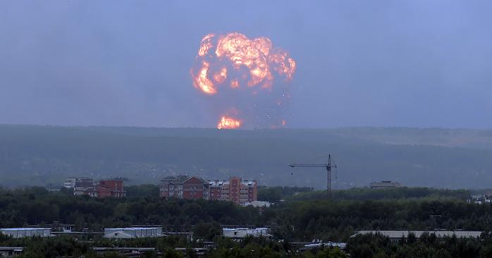 Взрывы на складах в РФ. Фото: Mail.ru