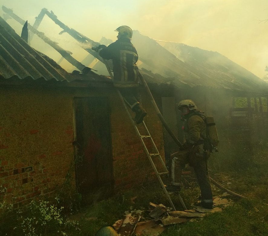 На Полтавщине во время пожара заживо сгорел четырехлетний ребенок. Фото: ГСЧС в Полтавской области