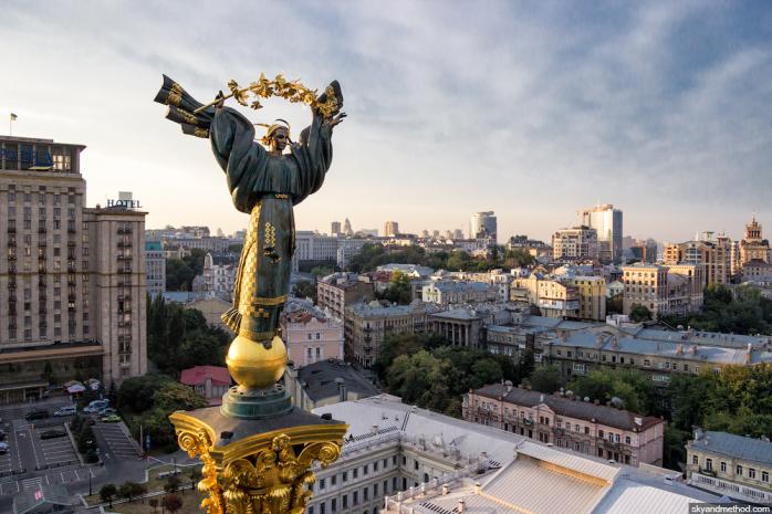 «Слуга народа» сообщила о планах изменить закон о столице. Фото: КиевВласть