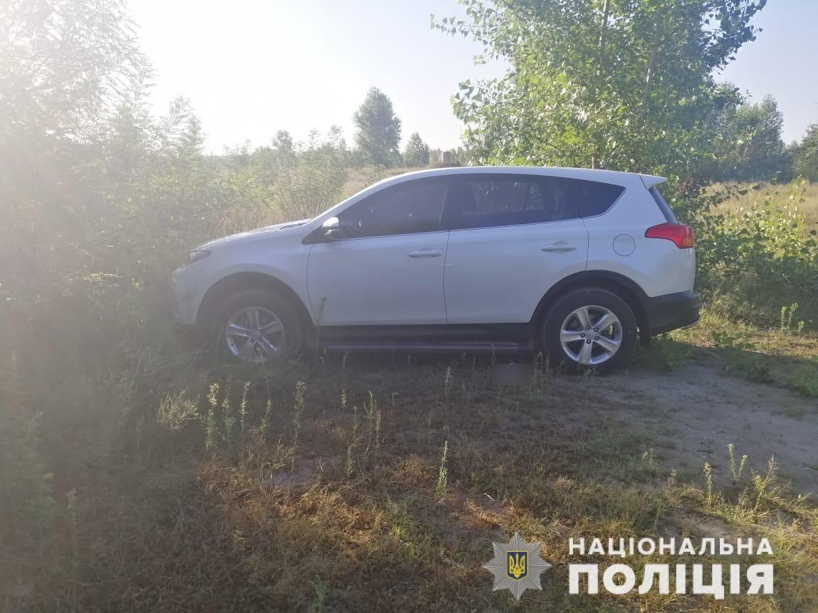 Под Киевом исчезли мать и дочь: полиция нашла автомобиль женщин. Фото: Нацполиция