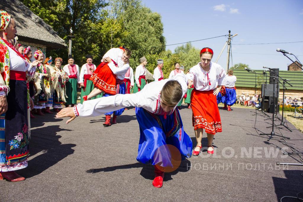 Сорочинская ярмарка проходит в Полтавской области. Фото: Коло