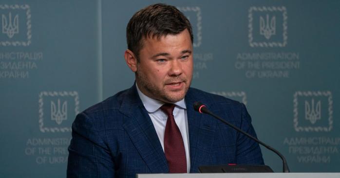 Андрій Богдан судитиметься з журналістами. Фото: president.gov.ua