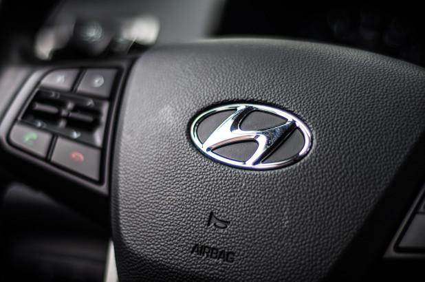 Hyundai представил дебютный тизер электрокара в ретро-стиле. Фото: nypost.com