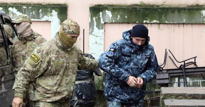 Військовополонених моряків вивезли з «Лефортово». Фото: Reuters