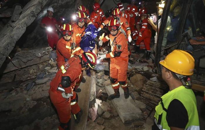 Землетрясение в Китае: есть раненые и погибший. Фото: twitter/therussophile