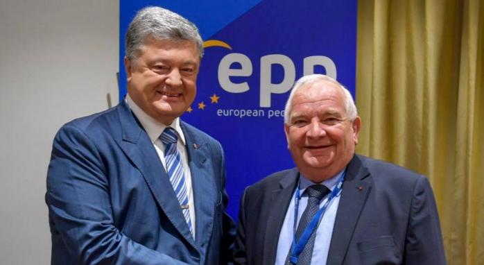 Петро Порошенко (ліворуч), фото: «Європейська солідарність» 