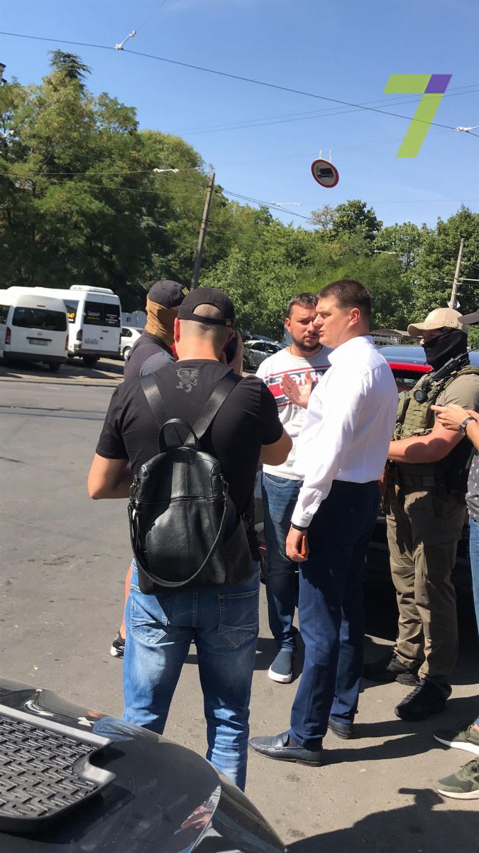 Задержали директора Николаевского автодора. Фото: 7 канал