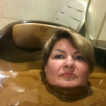 Много какао не бывает: в Россию увольняют чиновницу, которая искупалась в шоколадной ванной, фото — Инстаграм С.Опенышевой