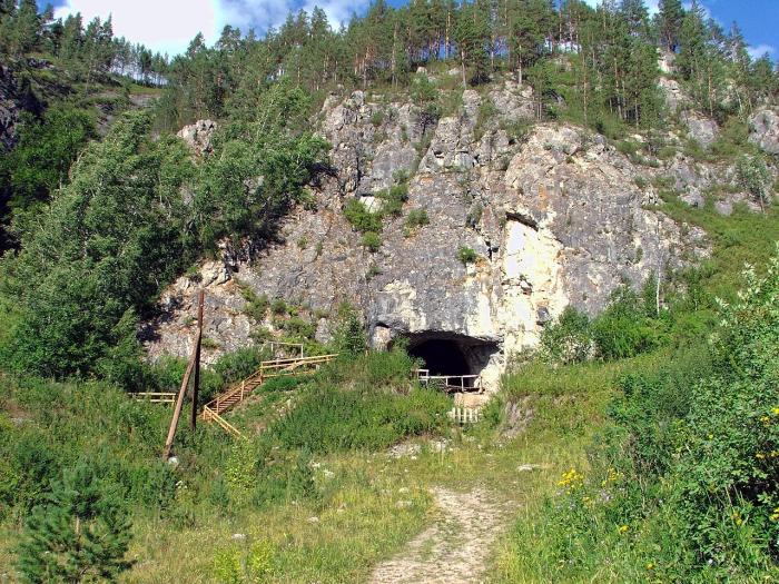 Денисова печера, фото: «Вікіпедія»