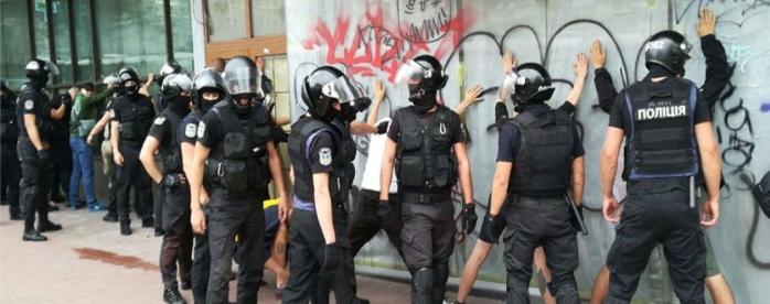 На Закарпатье проходит спецоперация полиции, связанная с покушением на полицейского чина, фото — ТСН