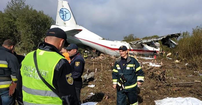 Авария самолета на Львовщине. Фото: ГУ Нацполиции во Львовской области