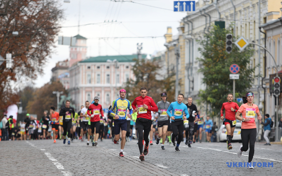 У Києві та Білій Церкві визначили переможців марафонів, фото — "Укрінформ"