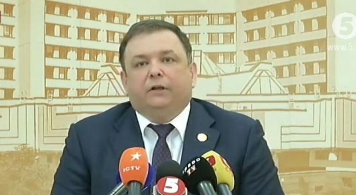 Шевчука восстановили в должности председателя Конституционного суда, скриншот видео "5 канала"