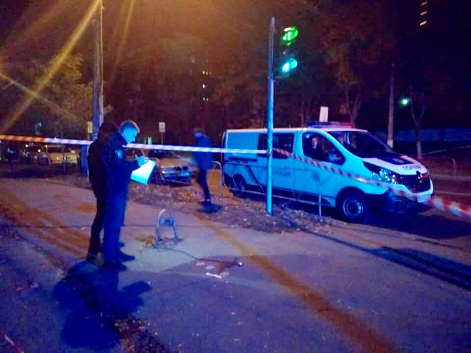 Стрілянина в Києві: невідомі розстріляли чоловіка, він помер. Фото: Нацполіція