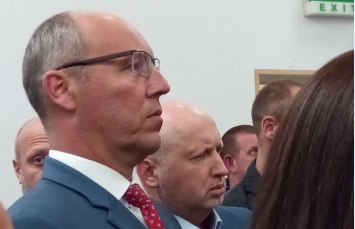 Справа Пашинського: за екс-нардепа у суді поручилися Парубій і Турчинов, фото — Апостроф