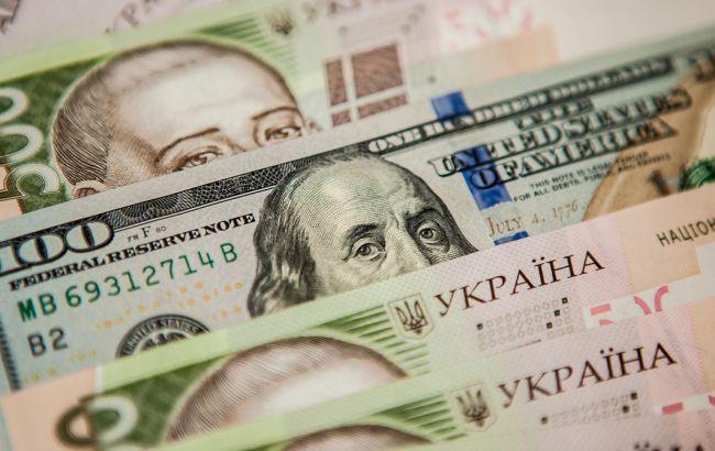 Кабінет міністрів України затвердив курс гривні на 2020 рік. Фото: РБК