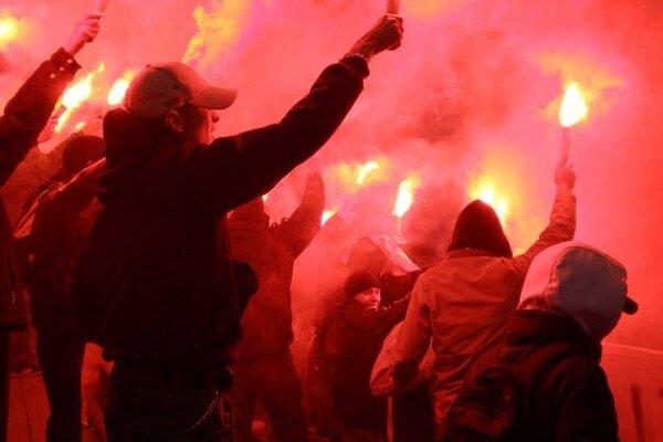 Драка футбольных фанатов во Львове: полиция открыла два уголовных производства. Фото: РБК