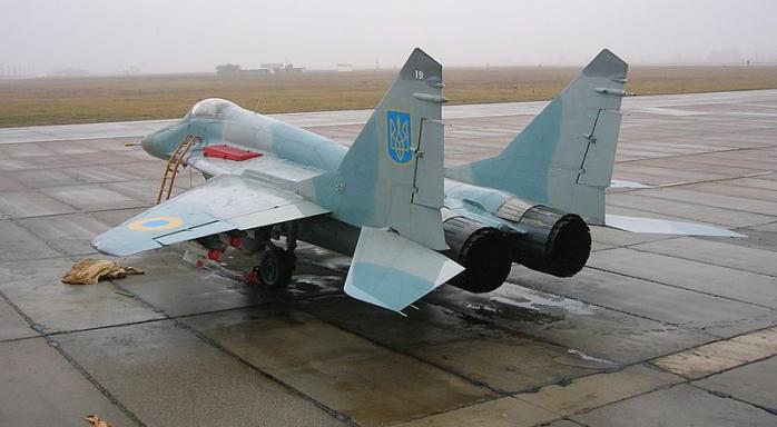 Розкрадання обладнання для військових літаків розслідують в Україні, фото: Вікіпедія 